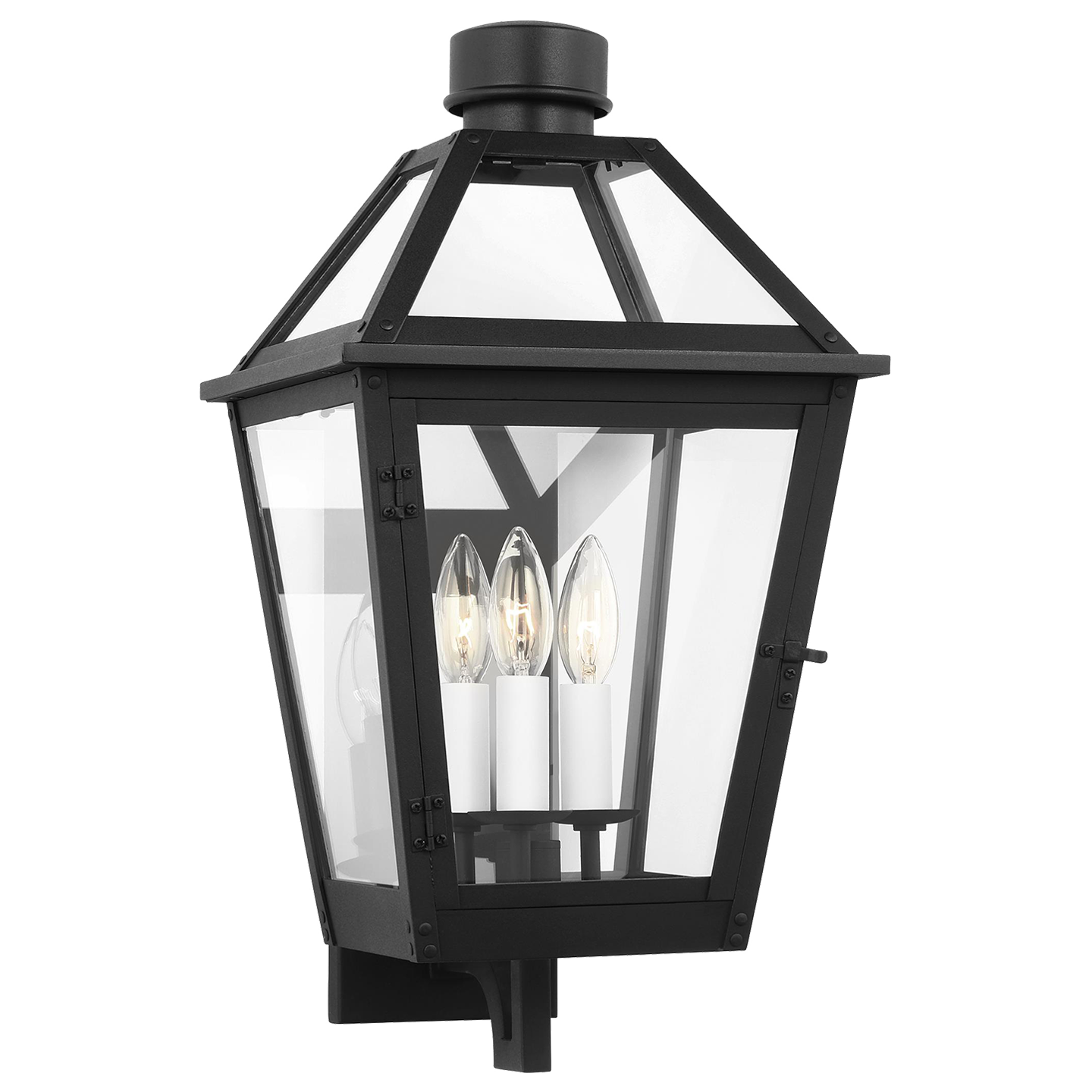 Hyannis Medium Wall Lantern