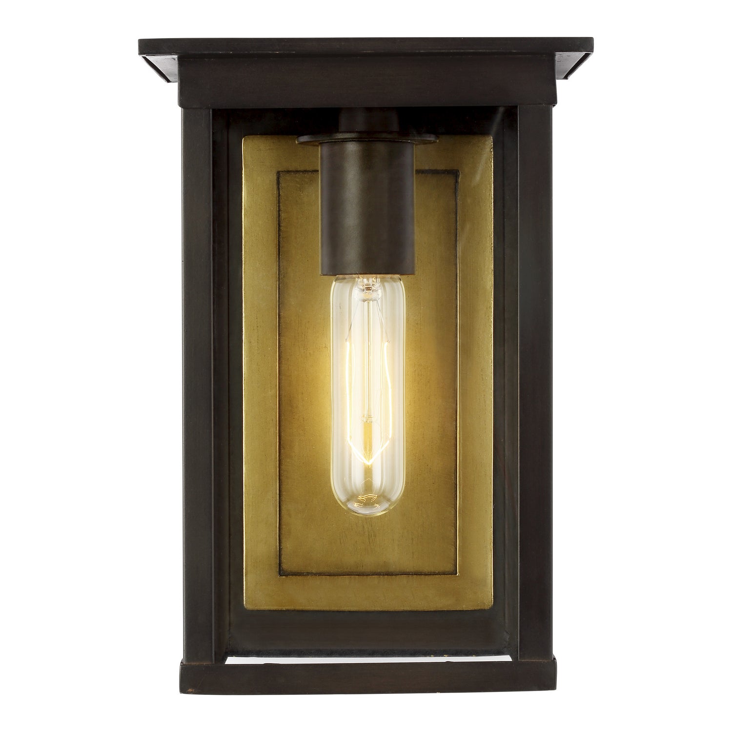Freeport Outdoor Wall Lantern