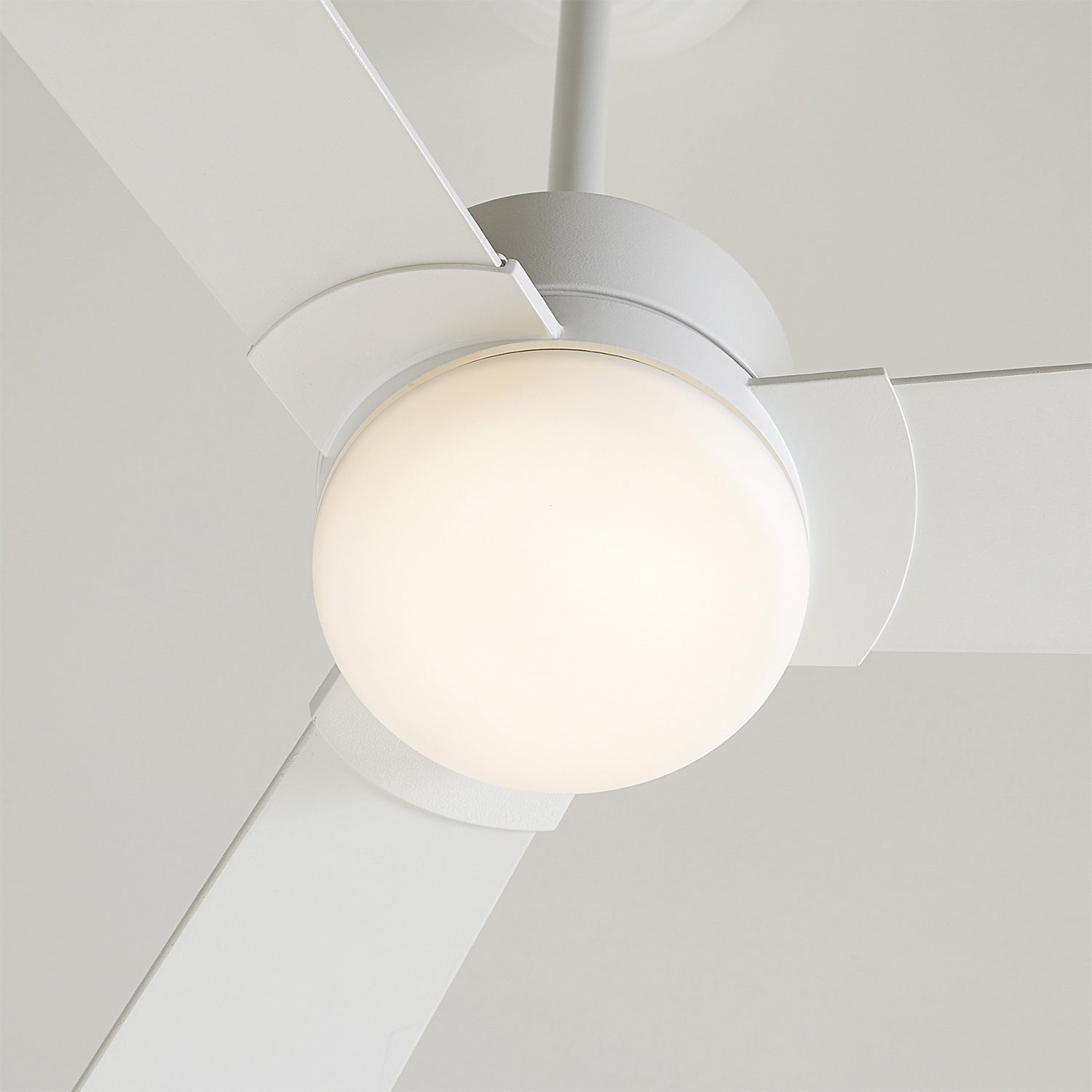 Rozzen LED Fan Light Kit in Brushed Steel