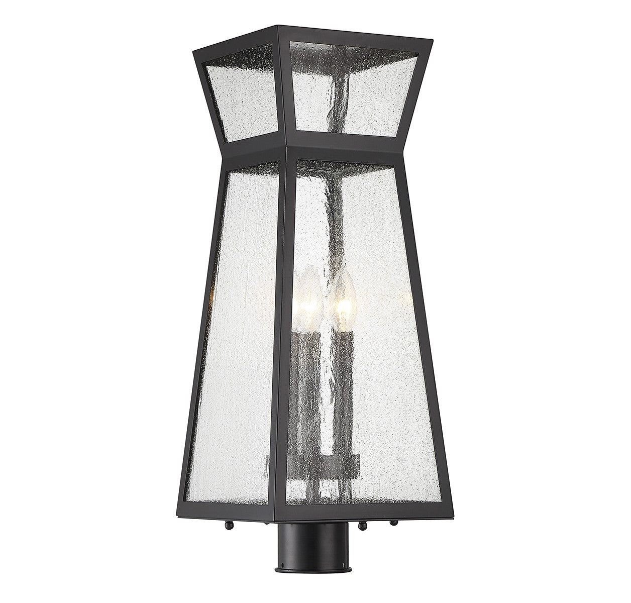 Lampadaire d'extérieur Millford à trois lumières en noir mat