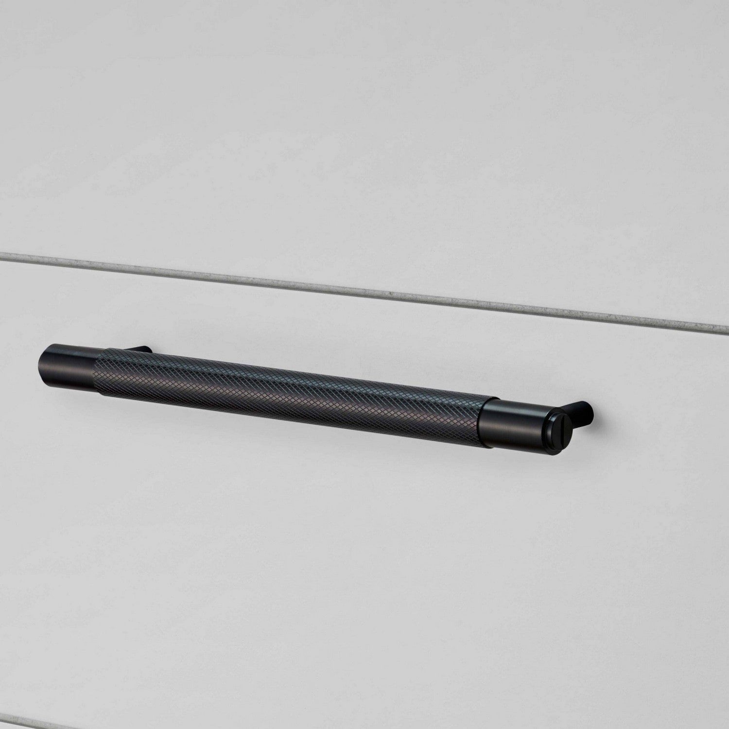 Pull Bar
