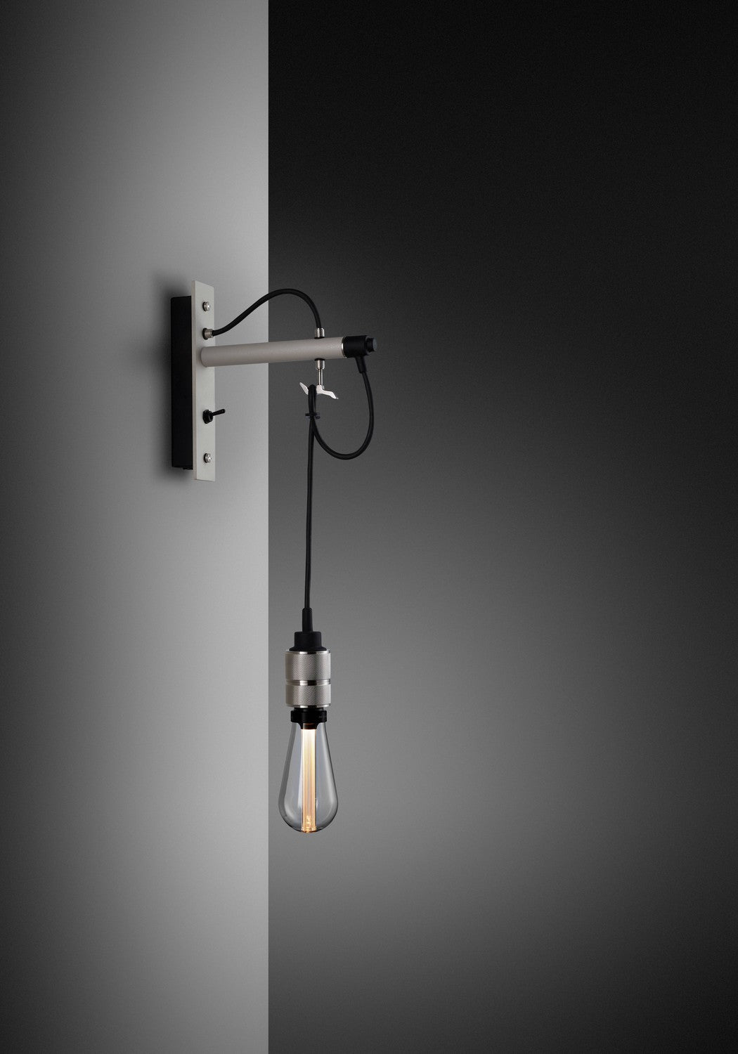 LED Wall Sconce in Steel