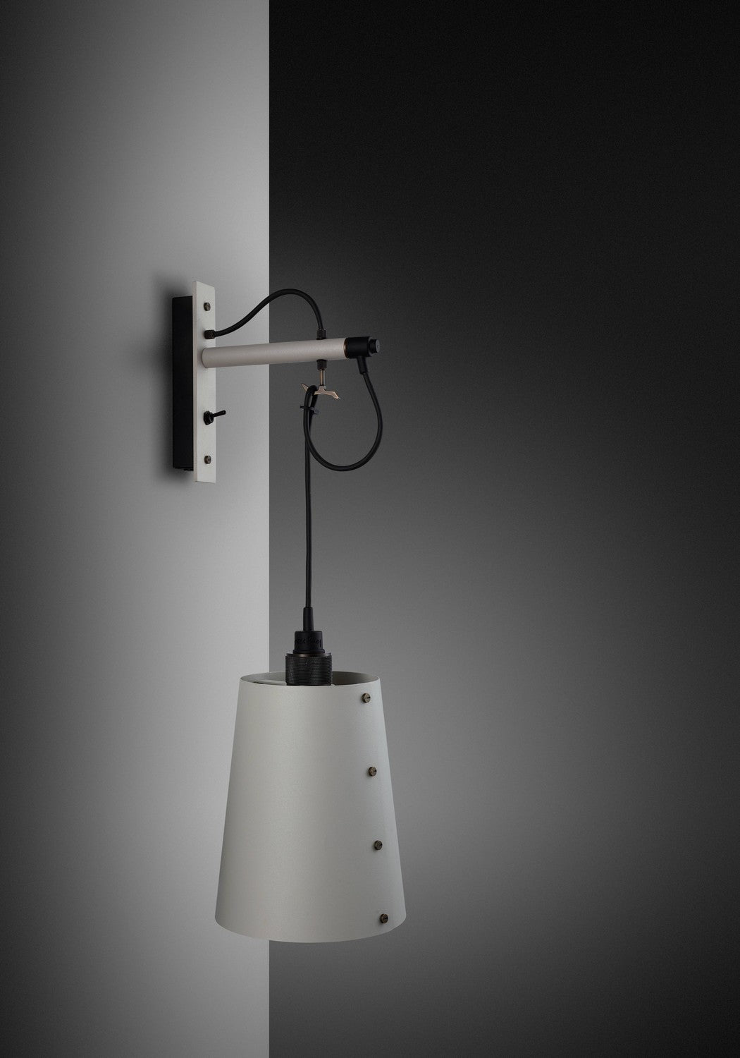 LED Wall Sconce in Smoked Bronze