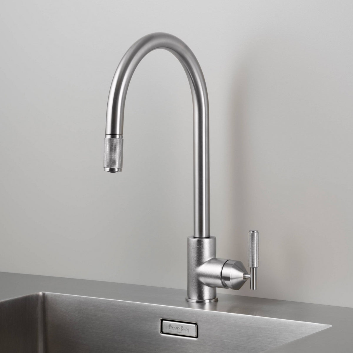 Kitchen Faucet in Steel