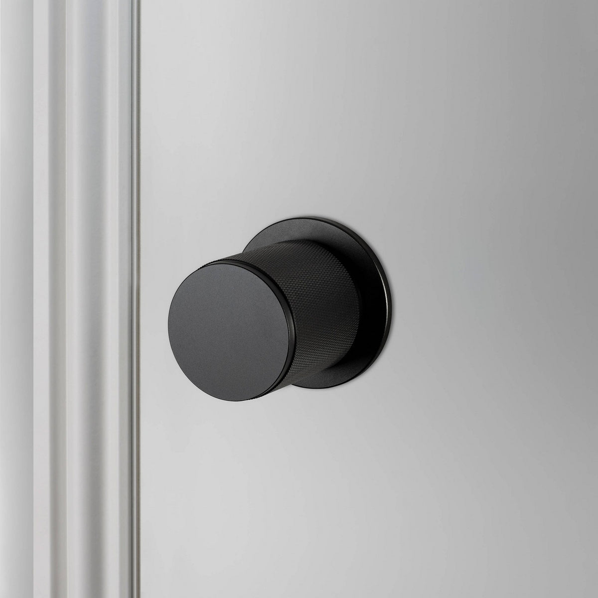Fixed Door Knob in Black
