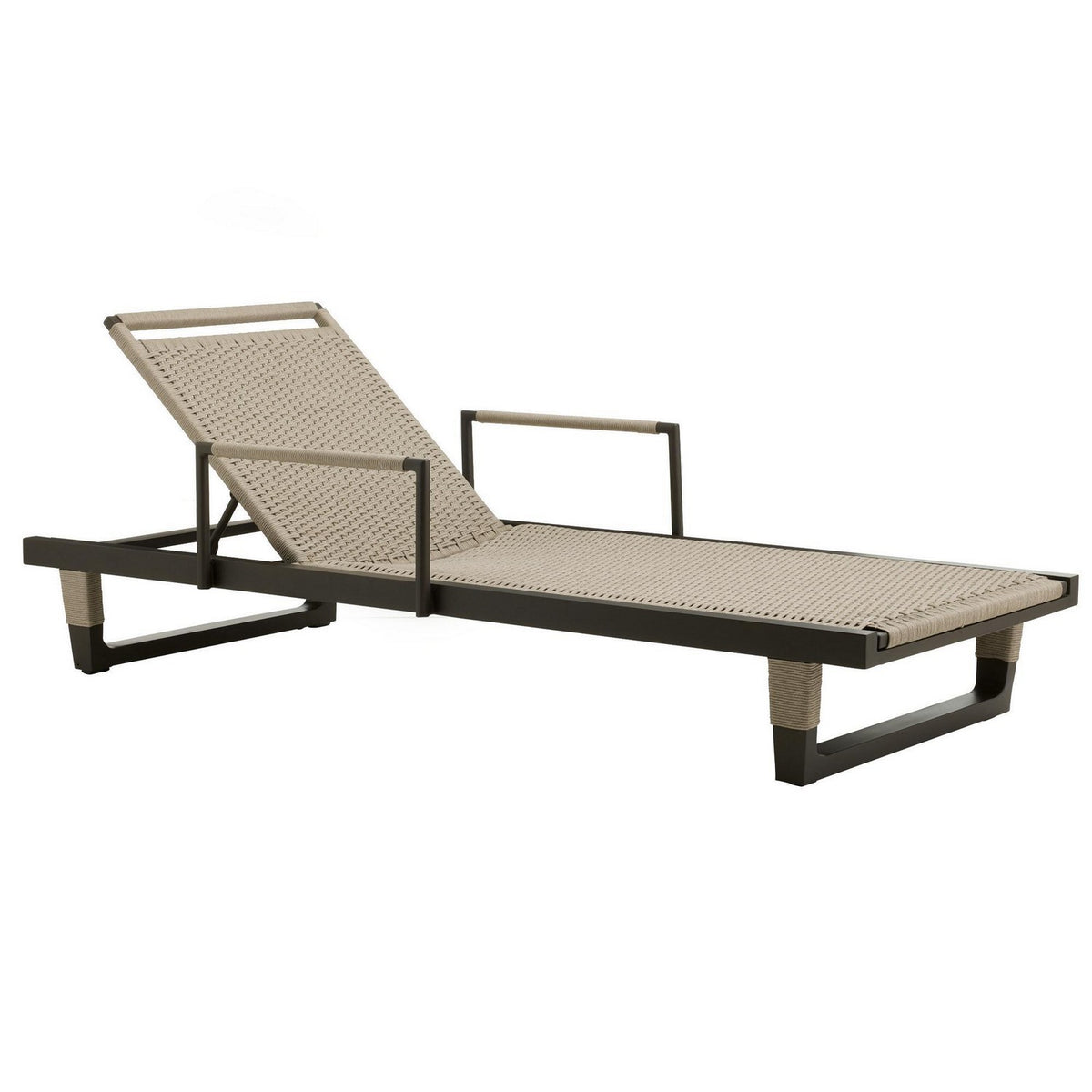 Daytona Outdoor Chaise, Armed in Buff