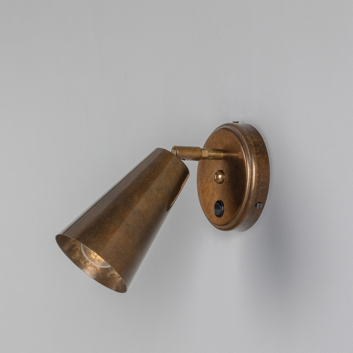 Cashel One Light Wall Sconce