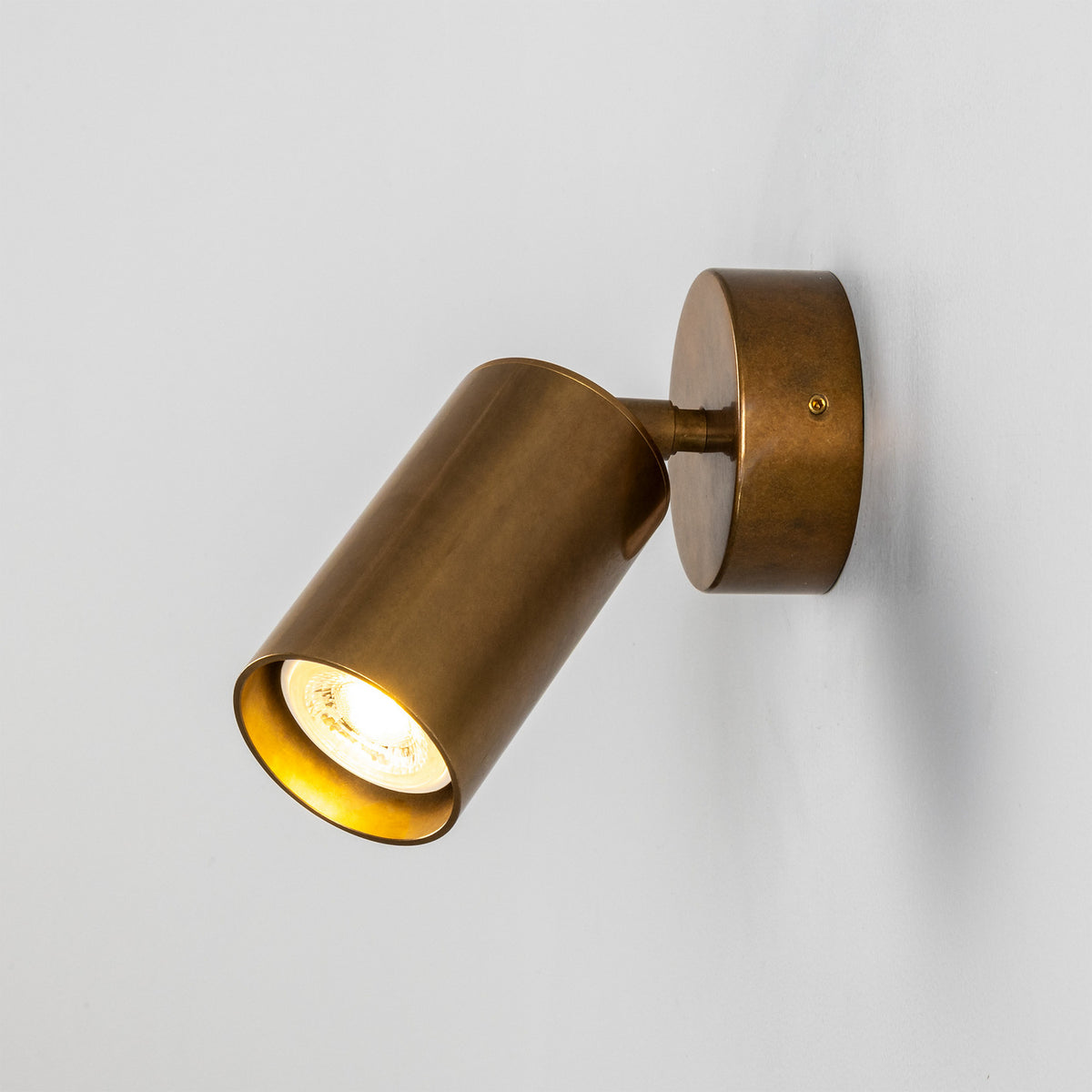 Evanston Wall Sconce
