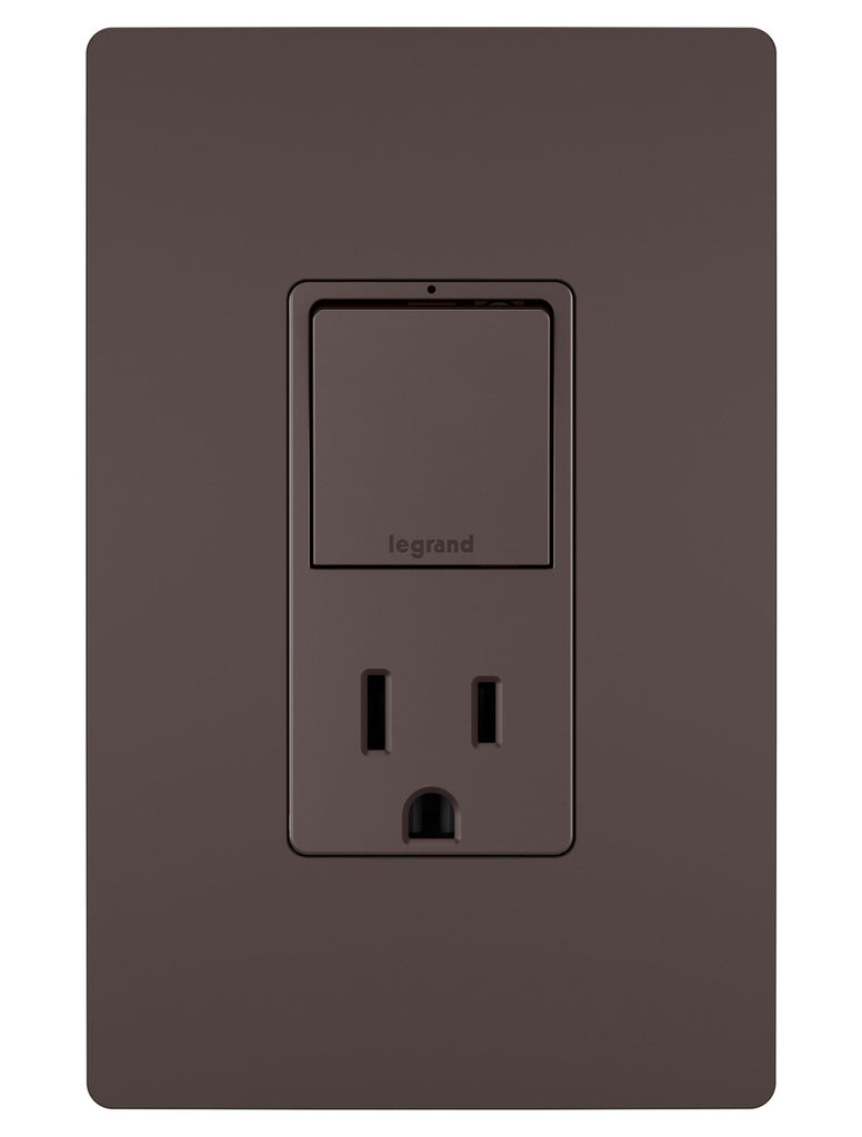 Single Pole/3-Way Switch with 15A Tamper-Resistant Outlet