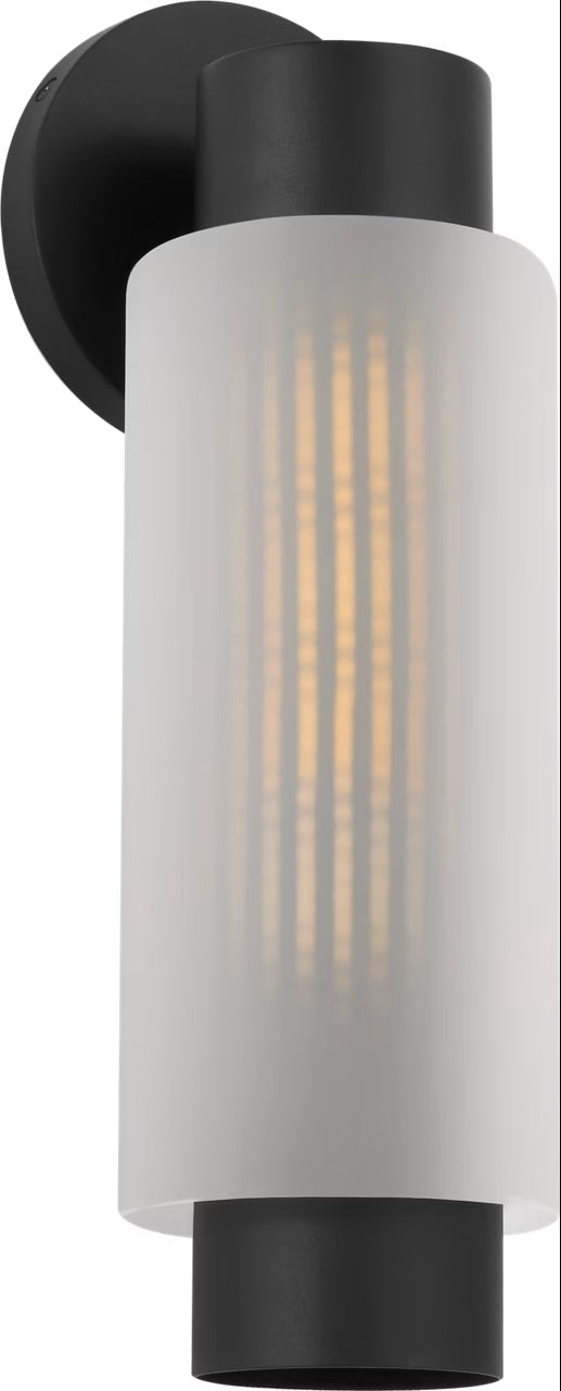 Ridge One Light Outdoor Wall Mount in Textured Black