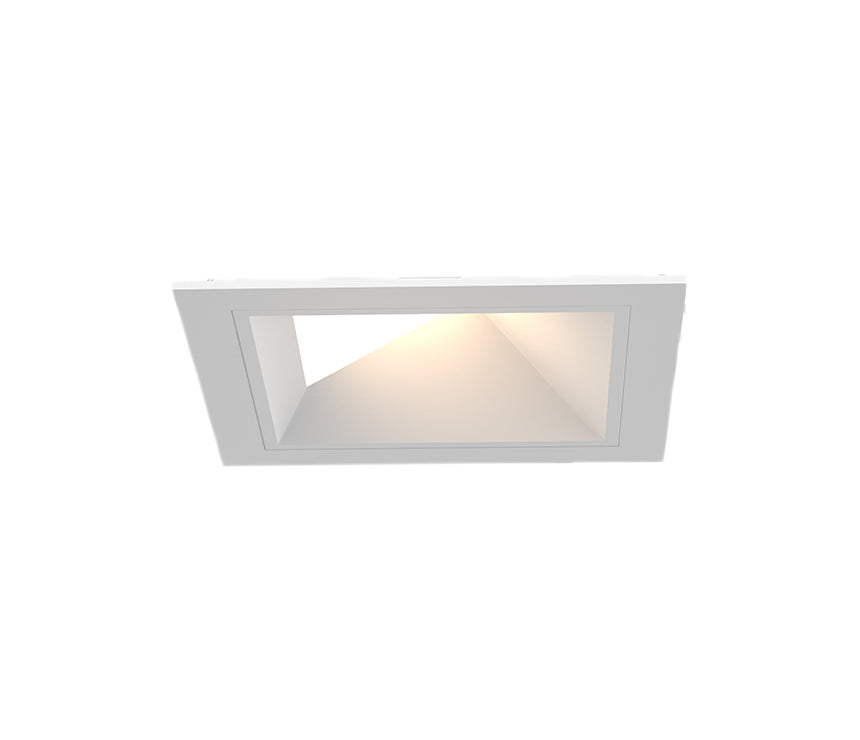 Bravo LED Recessed Fixture in White