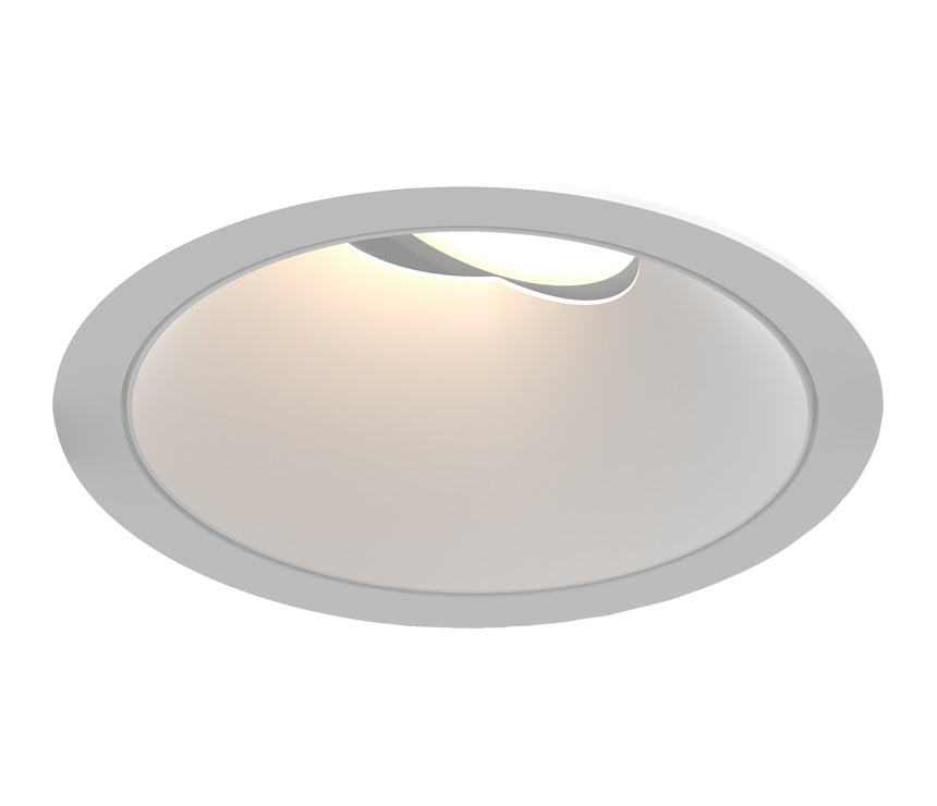 Oscar LED Recessed Fixture in White