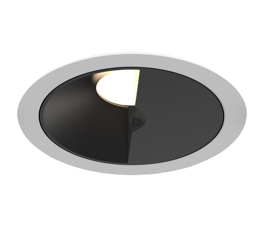 Oscar LED Recessed Fixture in White