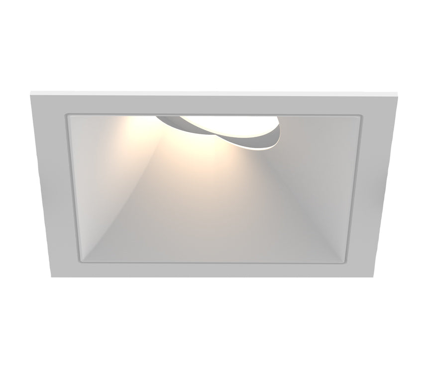 Oscar LED Recessed Fixture in White