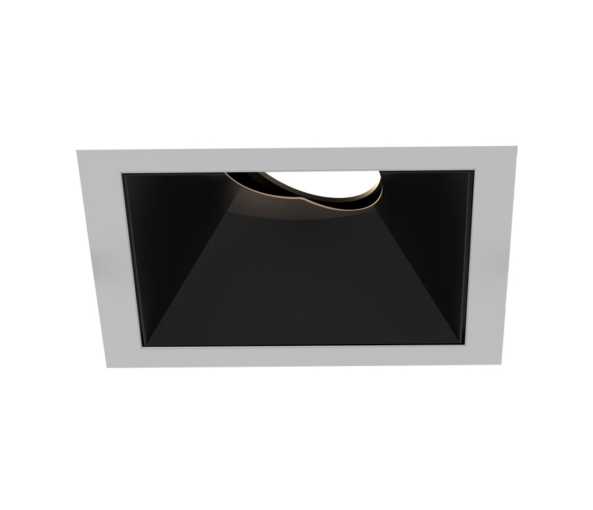 Oscar LED Recessed Fixture in White