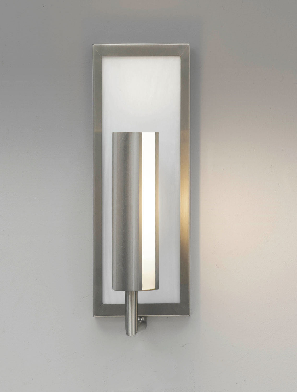 Mila Wall Sconce