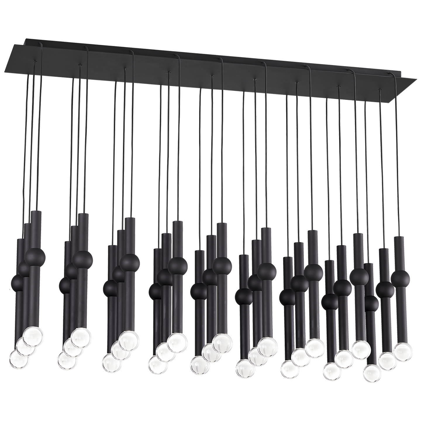 Lustre haubané à 27 lumières