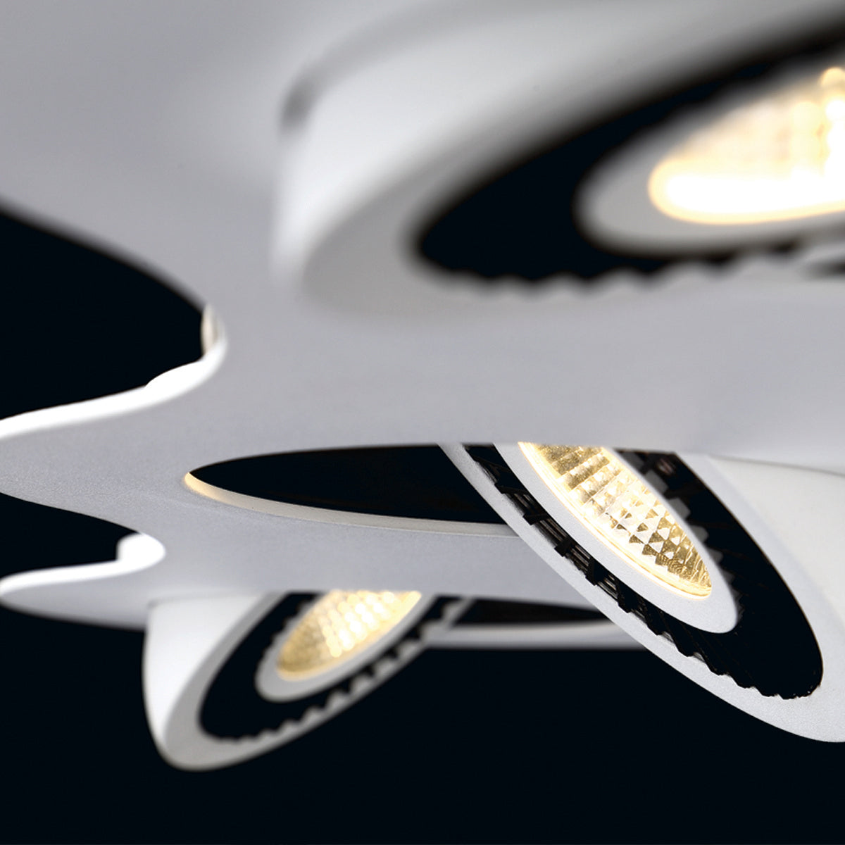 VISION , 6LT LED PENDANT, W/B in White/Black
