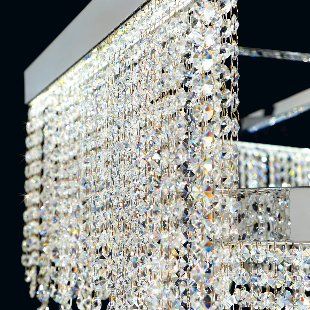 Rossi LED Linear Chandelier in Chrome