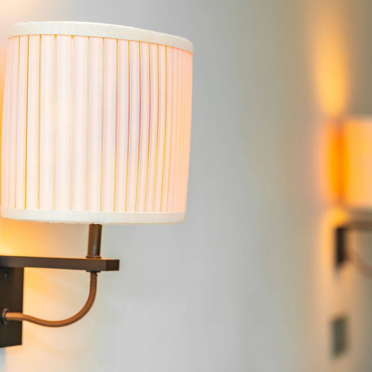 Globe Light Bulb in Clear