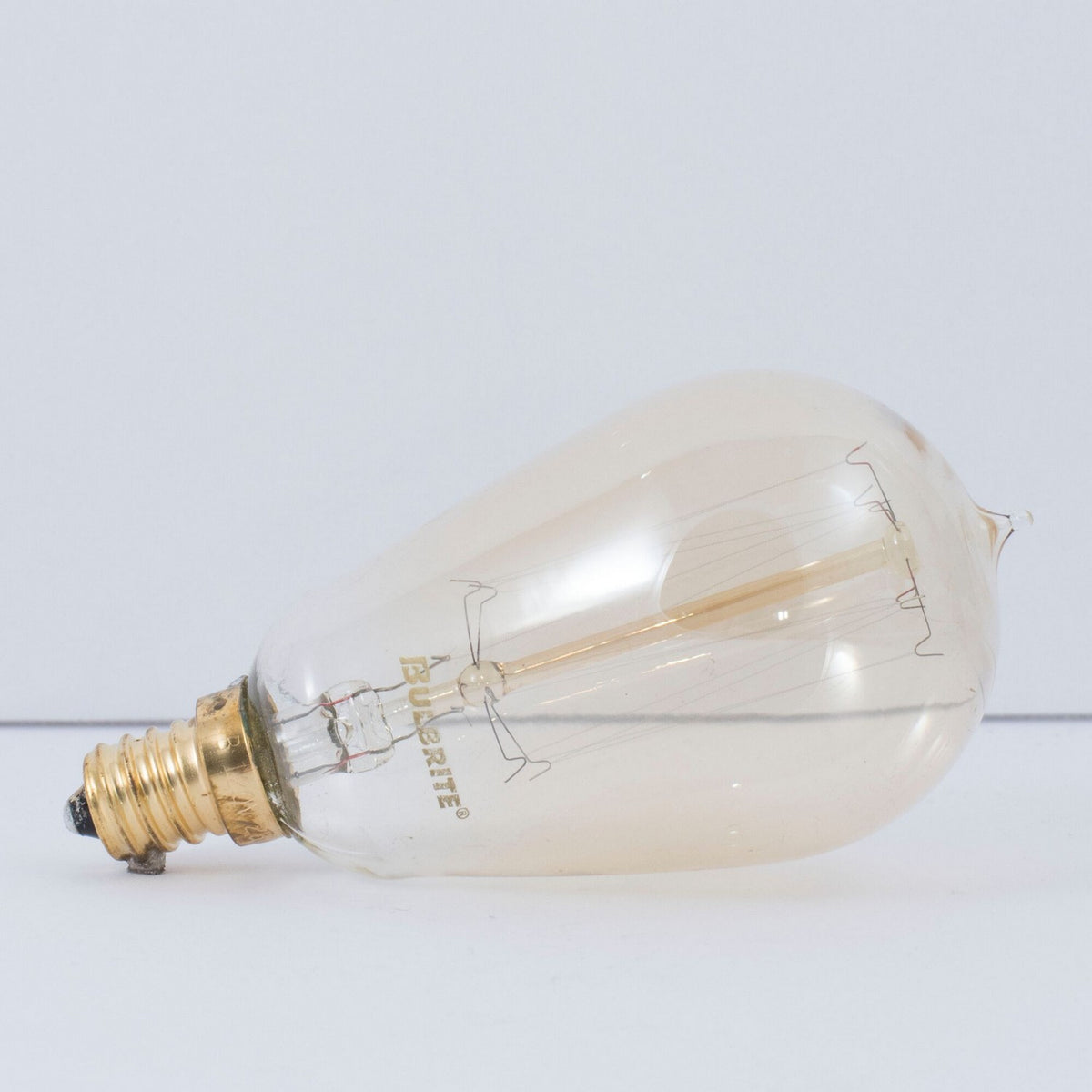 Nostalgic Light Bulb in Antique