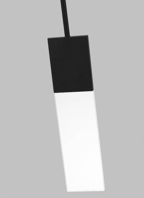 Kulma Medium Pendant