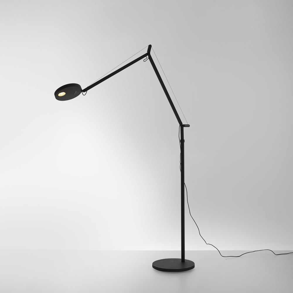 DEMETRA LED 9.2W 27K MP-MV MATTE BLACK W/DIM W/FLOOR SUPPORT