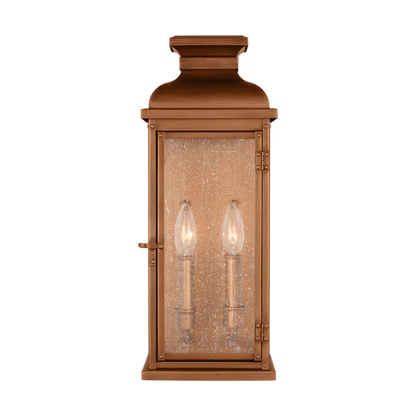 Lanterne murale moyenne à fronton