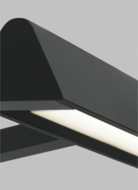 Dessau 8 Picture Light