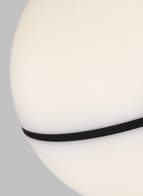 Hanea X-Large Pendant