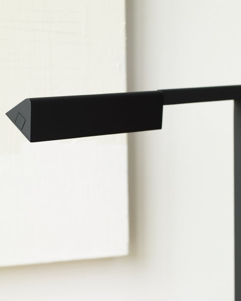 Dessau 16 Table Lamp