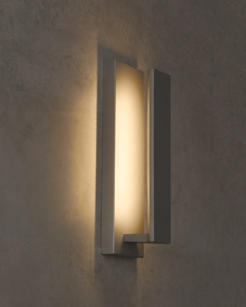 Nate 17 Outdoor Wall