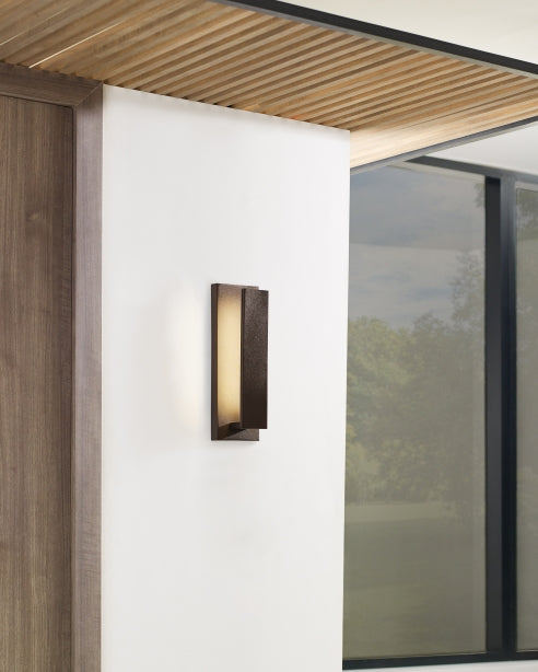 Nate 17 Outdoor Wall