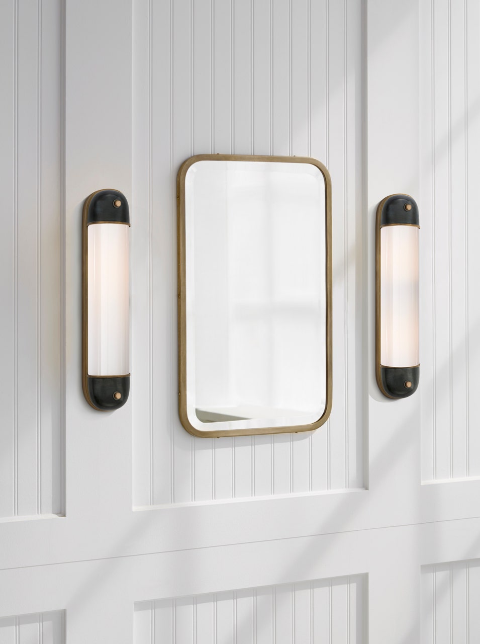 Selecta Long Sconce in Bronze and Hand-Rubbed Antique Brass with White Glass