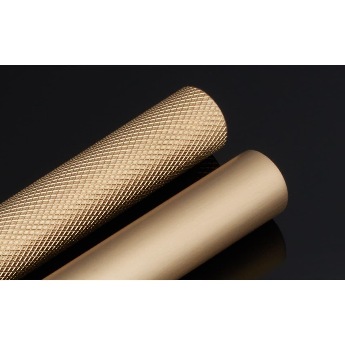 Select Transitional Smooth Appliance Pull