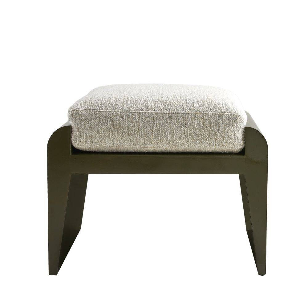 Alanna Ottoman