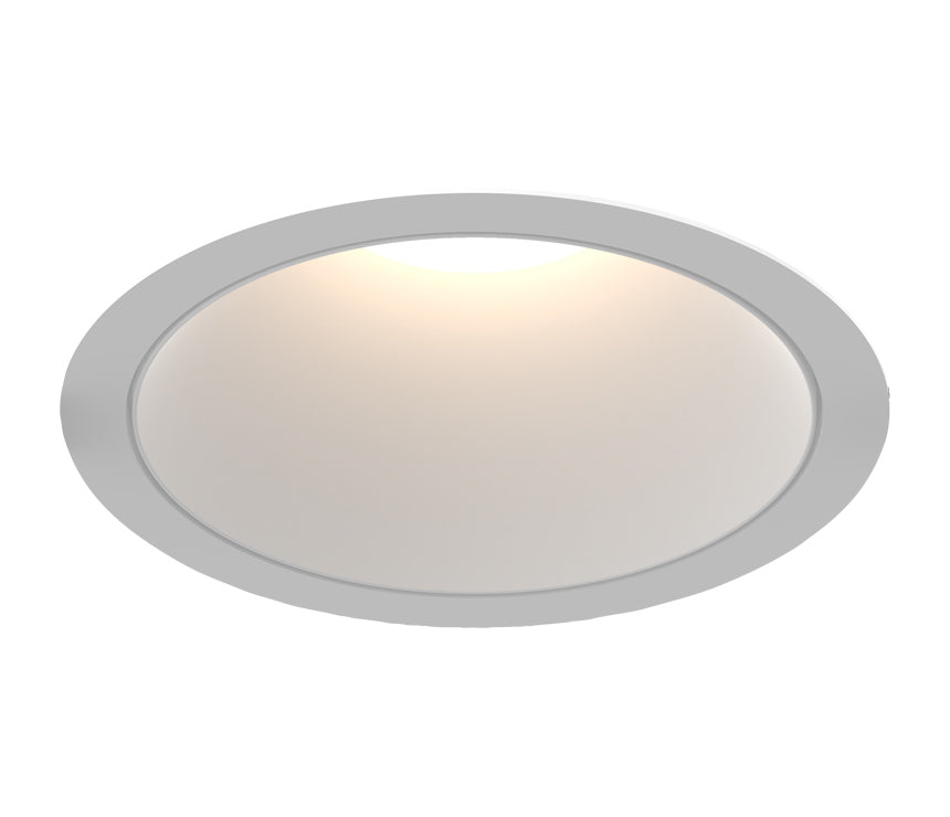 Oscar LED Recessed Fixture in White