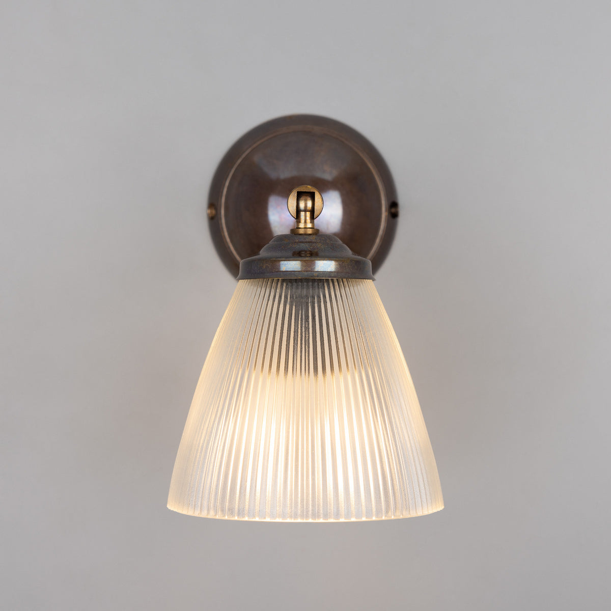 Gadar One Light Wall Sconce