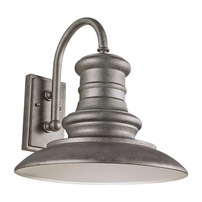 Grande lanterne de la station Redding respectueuse de la faune