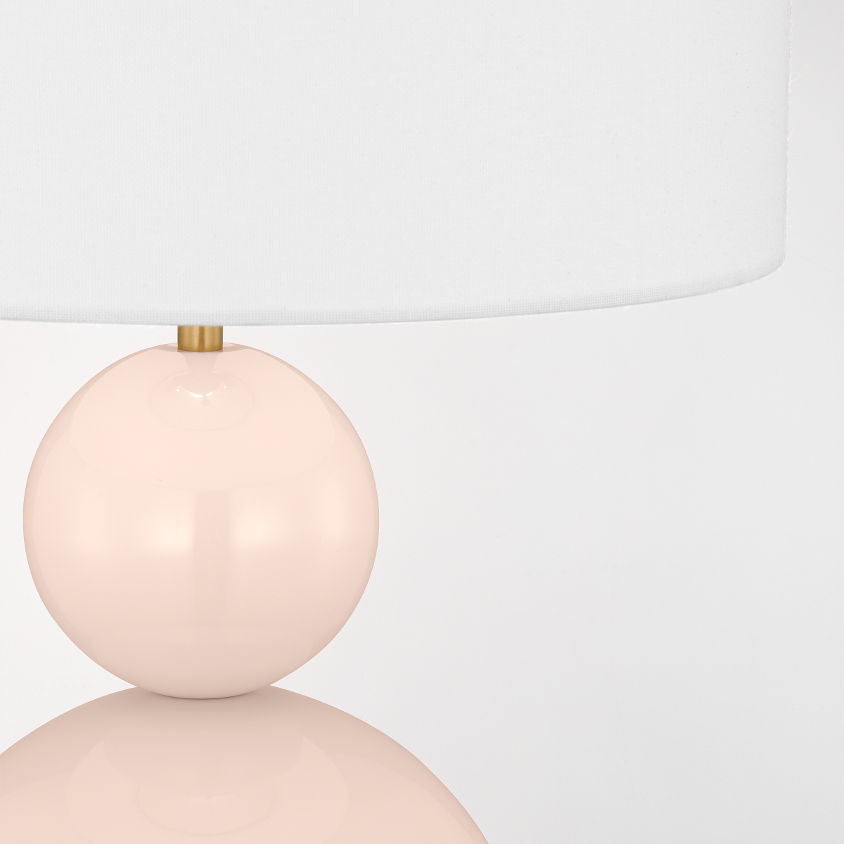Suki Medium Table Lamp